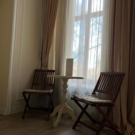 أوديسا Hotel Menshikov المظهر الخارجي الصورة
