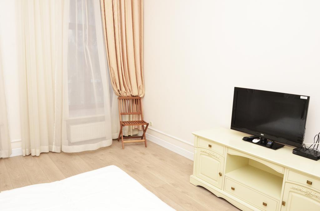 أوديسا Hotel Menshikov الغرفة الصورة