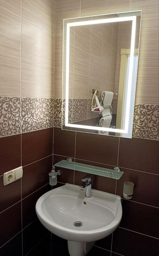 أوديسا Hotel Menshikov المظهر الخارجي الصورة