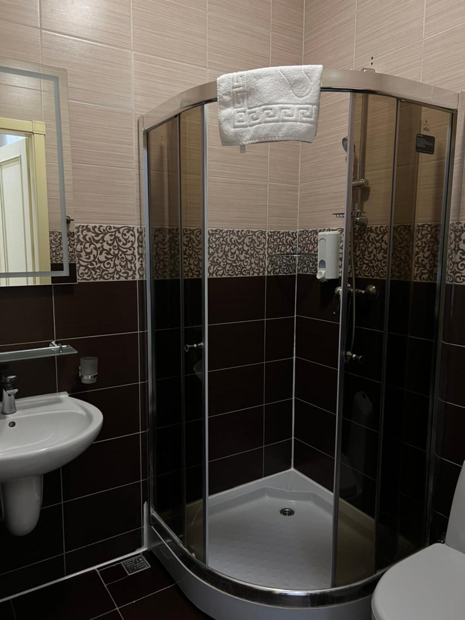 أوديسا Hotel Menshikov المظهر الخارجي الصورة