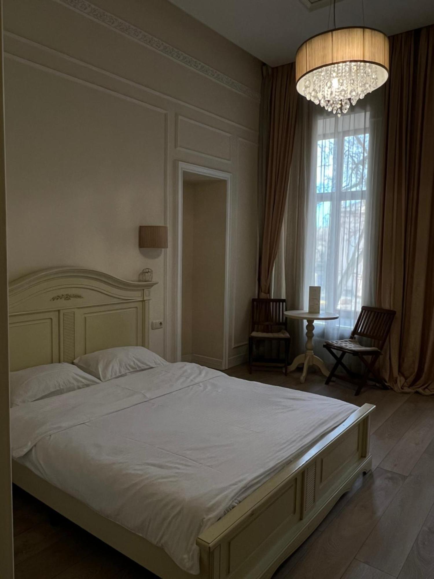 أوديسا Hotel Menshikov المظهر الخارجي الصورة
