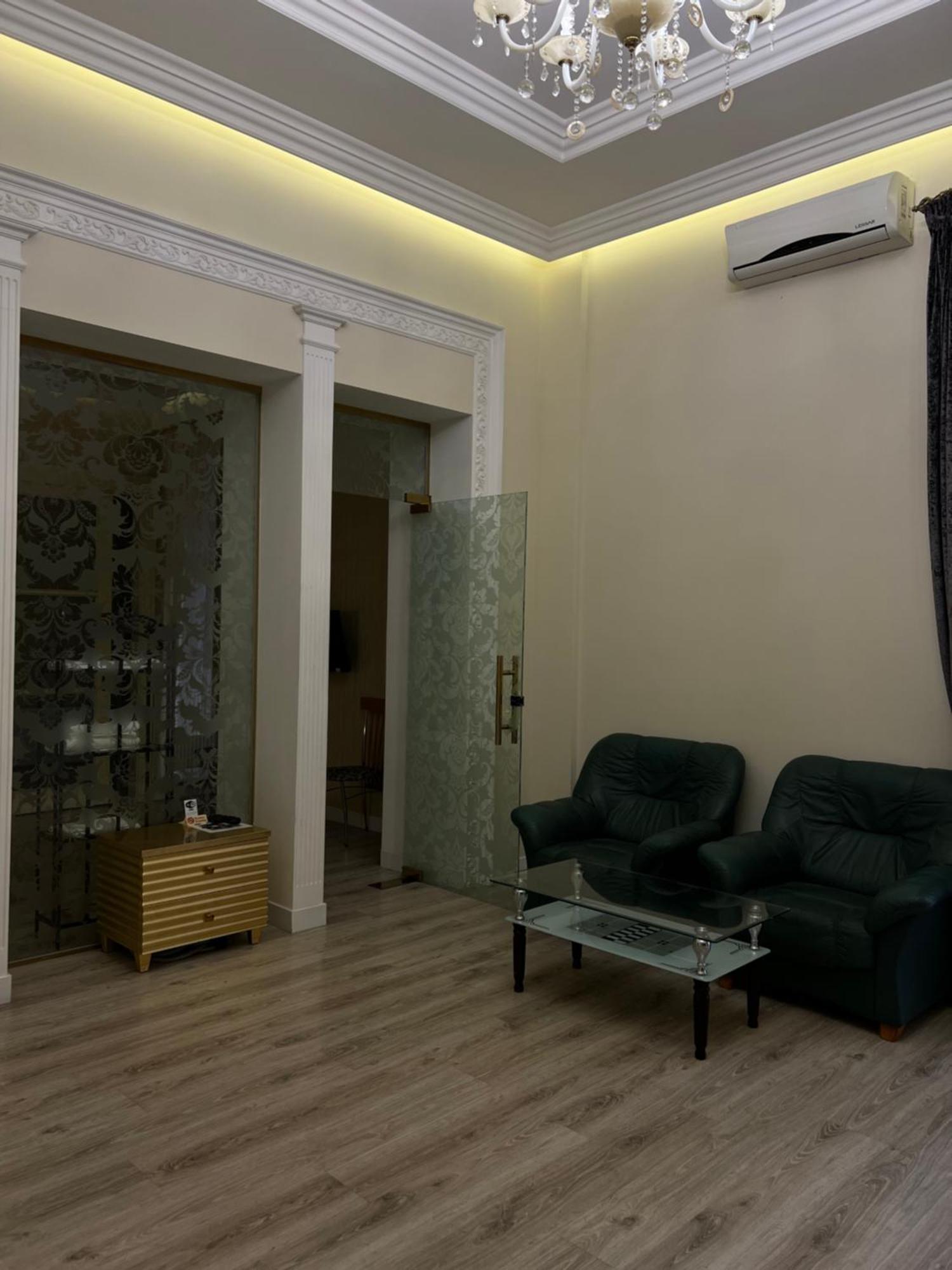 أوديسا Hotel Menshikov المظهر الخارجي الصورة
