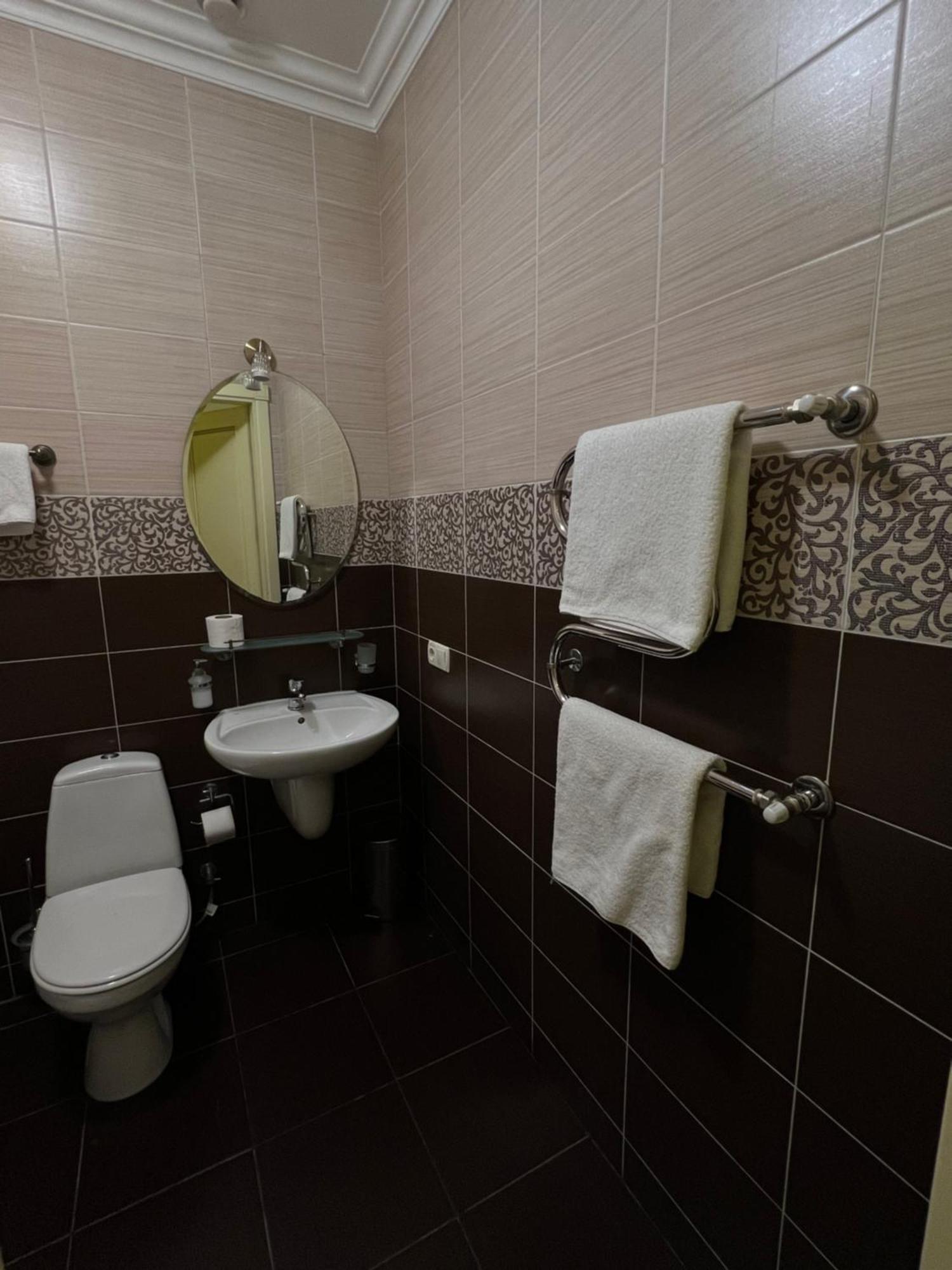 أوديسا Hotel Menshikov المظهر الخارجي الصورة
