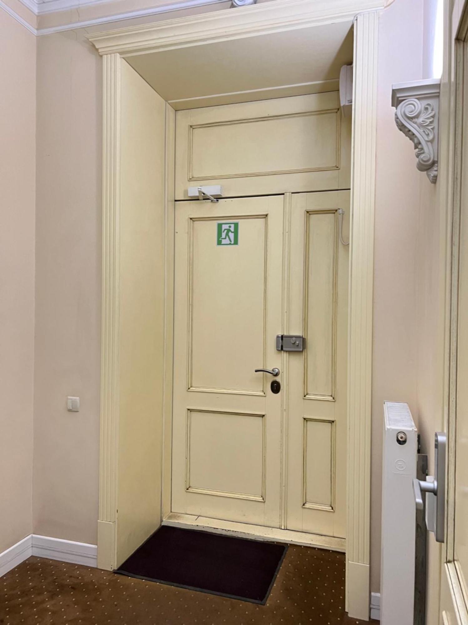 أوديسا Hotel Menshikov المظهر الخارجي الصورة