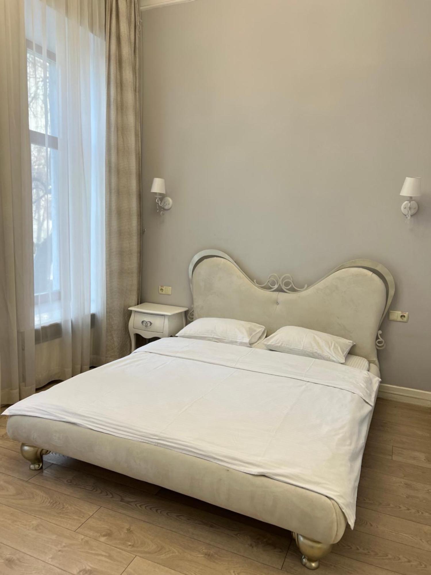 أوديسا Hotel Menshikov المظهر الخارجي الصورة